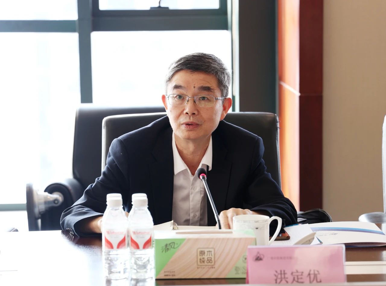 1745917526775177RAa0.jpg d6c8713f7a66a78595f8d3bbdfd8864c.jpg