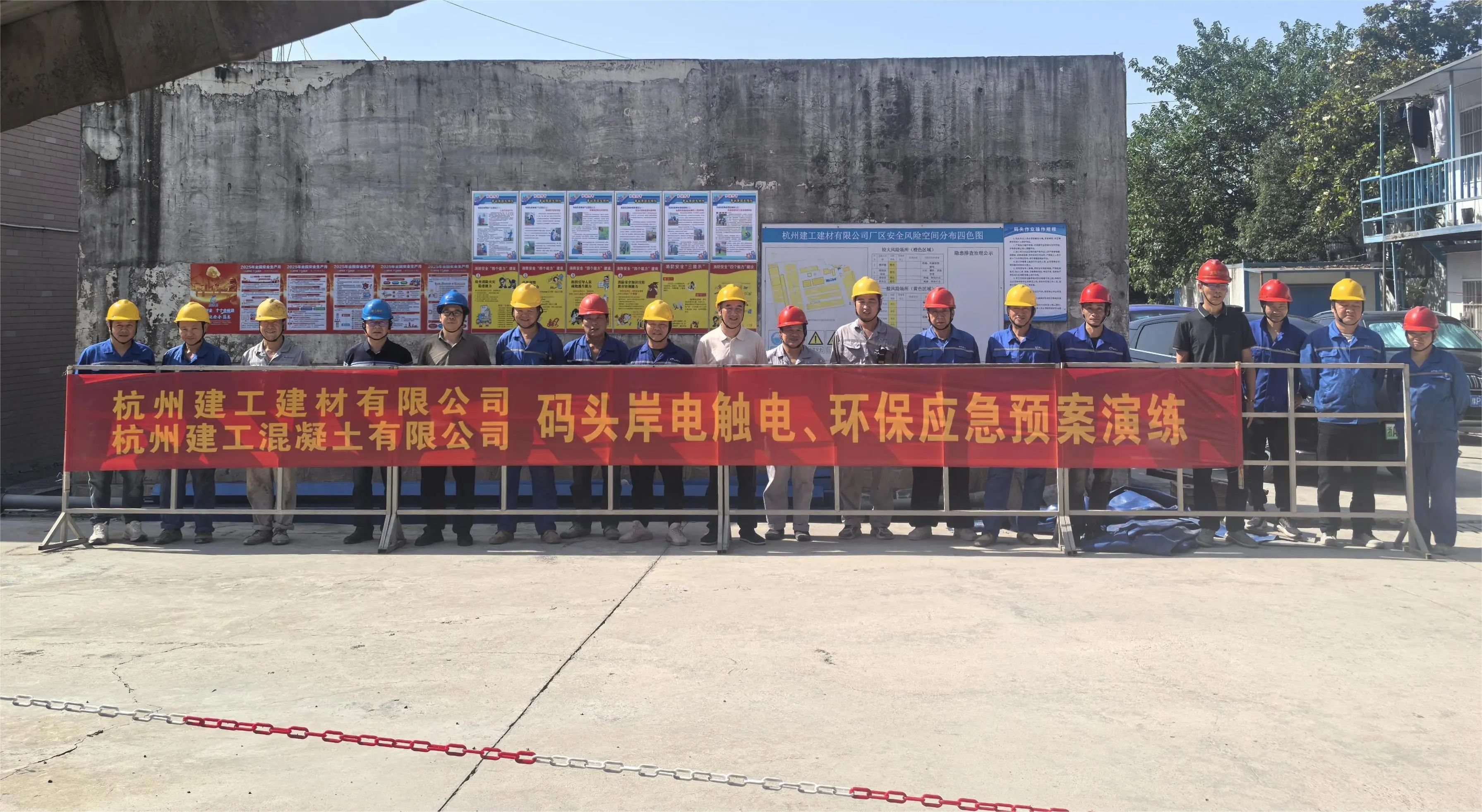 1751245587448233HyLB.jpg e37a675204c4b73b10677c84dc30a52c.jpg